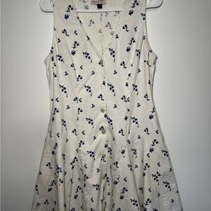 Universal Thread V-Neck Floral Midi Dress - Cream and Blue